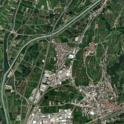 Lavis High Resolution Satellite Map