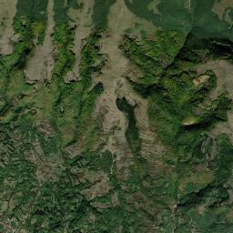 Feneș High Resolution Satellite Map