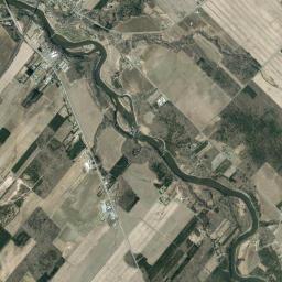 Saint-Léonard-d'Aston High Resolution Satellite Map