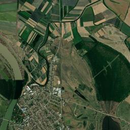 Novi Kneževac High Resolution Satellite Map