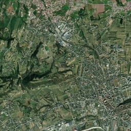 Feltre High Resolution Satellite Map