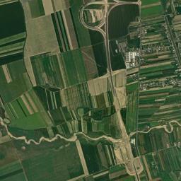 Pufeşti High Resolution Satellite Map