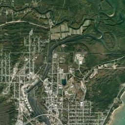 Manistique High Resolution Satellite Map