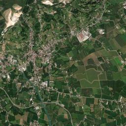 Caneva High Resolution Satellite Map