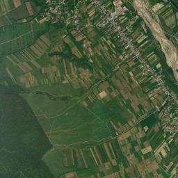 Boloteşti High Resolution Satellite Map