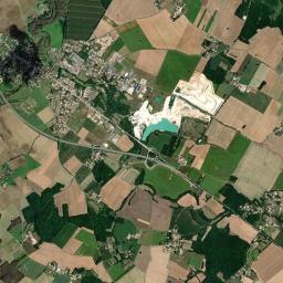 Saint-Porchaire High Resolution Satellite Map