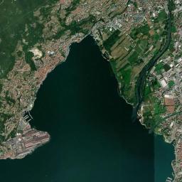 Costa Volpino High Resolution Satellite Map