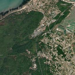 La Tremblade High Resolution Satellite Map