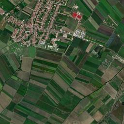 Hălchiu High Resolution Satellite Map