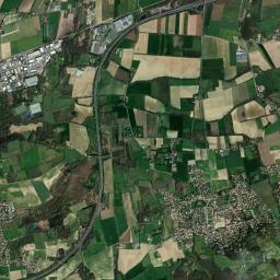 Marennes High Resolution Satellite Map