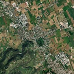 Castelnovo High Resolution Satellite Map