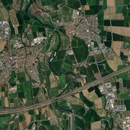 Urago d'Oglio High Resolution Satellite Map