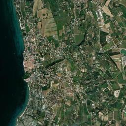 Calmasino High Resolution Satellite Map