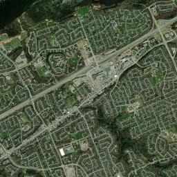 Queenswood Heights High Resolution Satellite Map