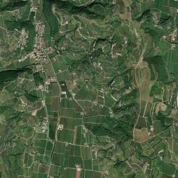 Mezzane di Sotto High Resolution Satellite Map