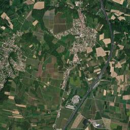 Clonas-sur-Varèze High Resolution Satellite Map