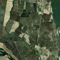 Albano Vercellese High Resolution Satellite Map