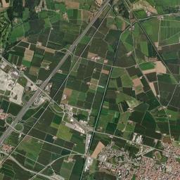 Santhià High Resolution Satellite Map