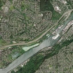 West Linn High Resolution Satellite Map