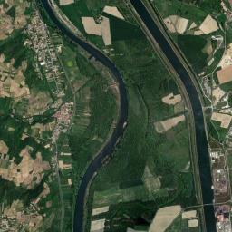 Saint-Pierre-de-Bœuf High Resolution Satellite Map