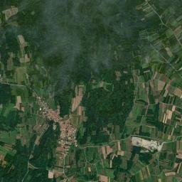 Maglione High Resolution Satellite Map