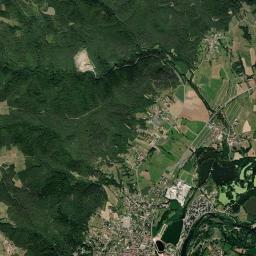 Bas-en-Basset High Resolution Satellite Map