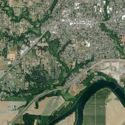 Newberg High Resolution Satellite Map