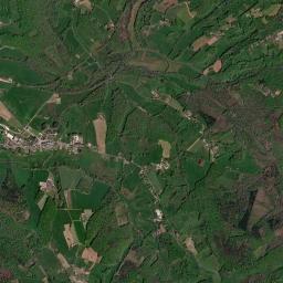 Hautefort High Resolution Satellite Map