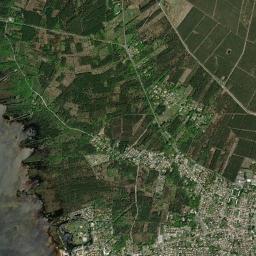 Hourtin High Resolution Satellite Map