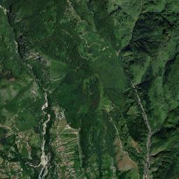 Polovragi High Resolution Satellite Map