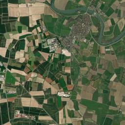 Isola Dovarese High Resolution Satellite Map