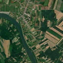 Ruščica High Resolution Satellite Map