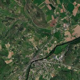 Montignac High Resolution Satellite Map