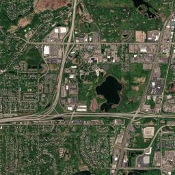 Vadnais Heights High Resolution Satellite Map