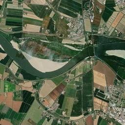 Borgoforte High Resolution Satellite Map