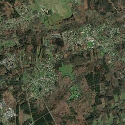 Le Pian-Médoc High Resolution Satellite Map