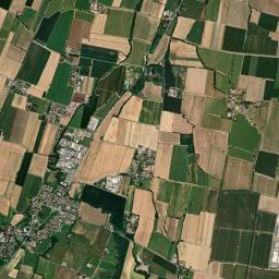 Niviano High Resolution Satellite Map