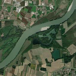 Pomponesco High Resolution Satellite Map