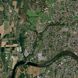 Bergerac High Resolution Satellite Map