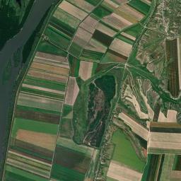 Dăeni High Resolution Satellite Map