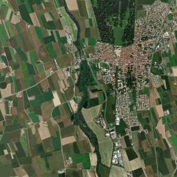 Racconigi High Resolution Satellite Map