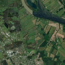 Saint-Médard-d’Eyrans High Resolution Satellite Map