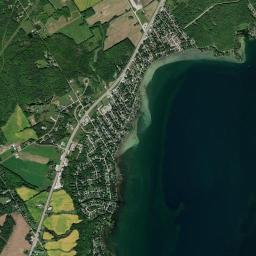 Amigo Beach High Resolution Satellite Map