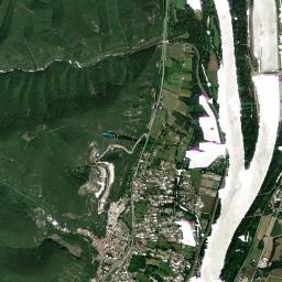 Cruas High Resolution Satellite Map