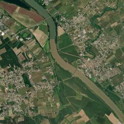 Cérons High Resolution Satellite Map