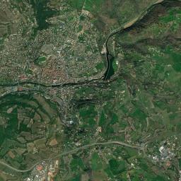 Figeac High Resolution Satellite Map