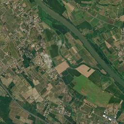 Preignac High Resolution Satellite Map