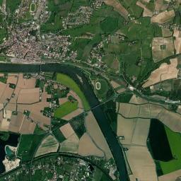 La Réole High Resolution Satellite Map