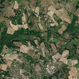 Monflanquin High Resolution Satellite Map