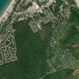 Wasaga Beach High Resolution Satellite Map